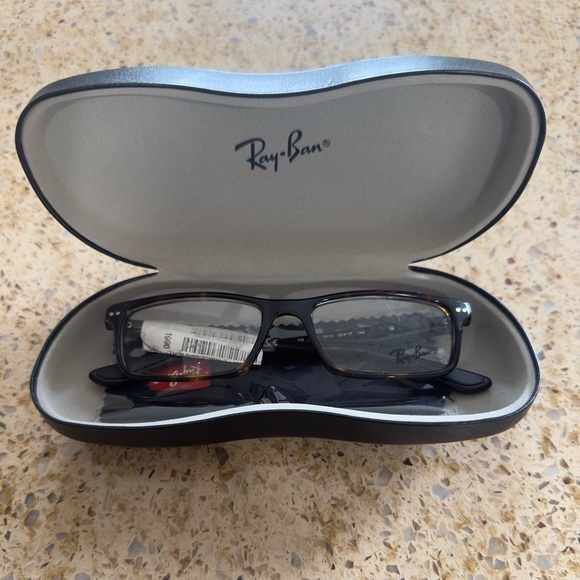 Ray.Ban - Picture 2 of 4